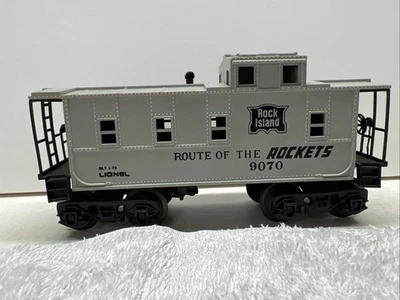 Lionel 6-9070 O Gauge Rock Island RI Route of the Rockets Gray Caboose - Image 1 of 4