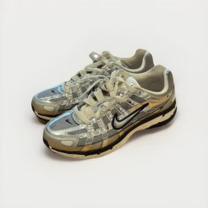 Nike Damen P-6000 Metallic Silver CN0149-001 Sneaker Streetwear - Bild 1 von 9