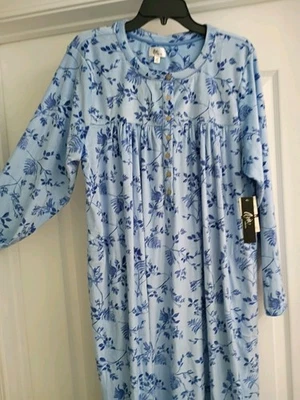 NWT Aria Blue Floral Soft Velour Long Sleeve Cozy LONG Nightgown Pockets 2X - Image 1 of 4