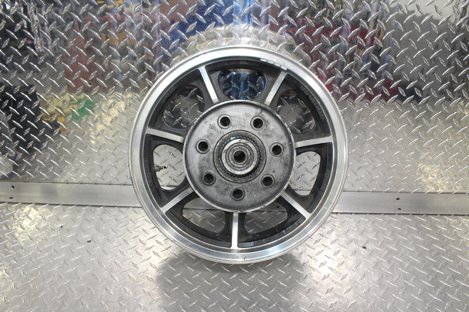 Kawasaki Vulcan 88 VN1500A 1993 llanta trasera 15X3,50 Foto 1 de 4