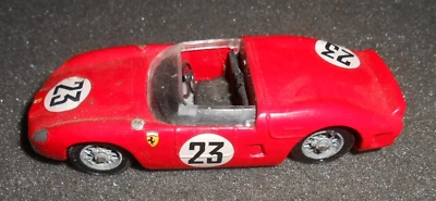 2 voitures  VEREM Ferrari  1/43 - Photo 1/4