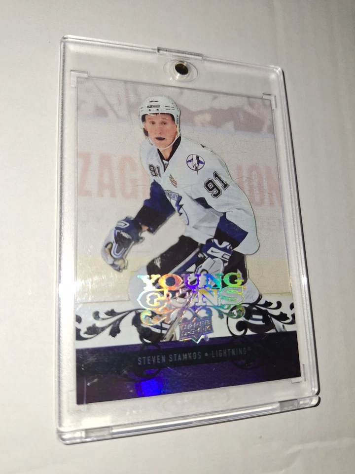 2017-18 cubierta superior retro Young Guns acetato Steven Stamkos corte transparente - ¡muy raro!! Foto 1 de 4