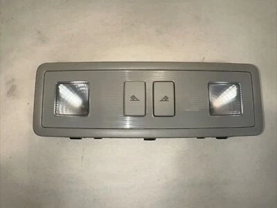 Lâmpadas de interruptor de iluminação interna traseira Volkswagen Jetta 2019 - 2021 fabricante de equipamento original 3CN947290 - Imagem 1 de 4