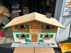 SWISS CHALET WOOD DOLL HOUSE FROM FAO SCHWARZ TOYSTORE VINTAGE 1972 - Picture 1 of 19
