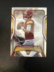 2024 Jayden Daniels Topps Resurgence Base #196 RC Rookie Card Commanders - Picture 1 of 2