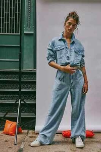 We The Free Jumpsuit Touch The Sky Denim Free People XS / 8-10 - BNWT £168 - Picture 1 of 13
