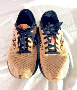 WOMAN'S ADRENALINE CTS BROOKS SHOE #22 - SIZE 9.5 MEDIUM B - Picture 1 of 8