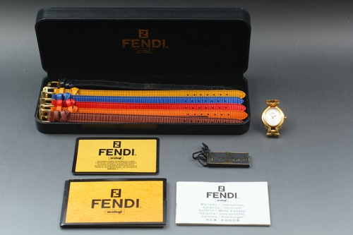 [QUASI NUOVO] FENDI 640L 6 colori quadrante bianco cassa oro quarzo donna Giappone #W26