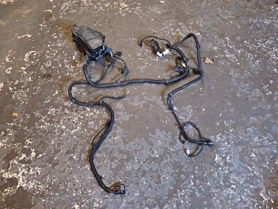 VOLKSWAGEN TOUAREG 7P COMPARTIMENTO DO MOTOR CAIXA DE FUSÍVEIS DE TEAR DE FIAÇÃO CIRCUNDANTE R-LINE 2016 - Imagem 1 de 4