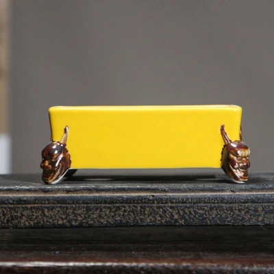 Maceta de arcilla púrpura de 4,3" pie fantasma fideos tenedor de noche maceta de lavabo de cerámica Foto 1 de 4