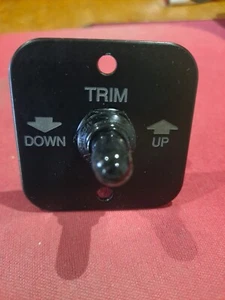 AVID Boat Trim Switch Panel  P#  AVID6SW - Imagen 1 de 3