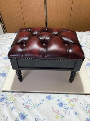 Red Oxblood Antique Leather Chesterfield Lift Up Lid Footstool - Image 1 of 4