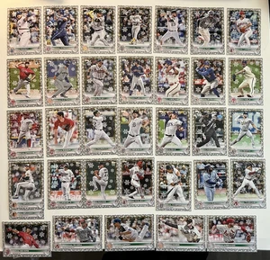 Lote de 34 Topps Holiday Metallic Snowflake Parallel 2022 - Tatis Vlad Jr. +++ - Imagen 1 de 12