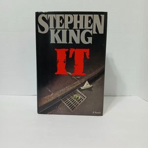It by Stephen King (1986, Hardcover) - Picture 1 of 6