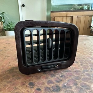 1992-1997 Subaru SVX Dashboard Air Heater AC Vent Light Woodgrain OEM 63183 - Picture 1 of 5