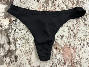 True Vintage Victoria Secret Signature Waistband Thong Panty Cotton Black Large - Picture 1 of 3
