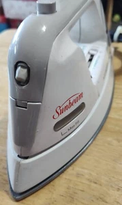 Sunbeam Safety Smart Auto Shut Off Non Stick Finish Model 3953 Slightly Used EUC - Picture 1 of 4