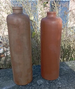 2 grandes bouteille en grès vintage - Photo 1/6