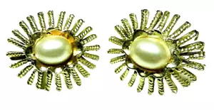 Vintage Signed Coro Script Oval Faux Pearl Goldtone Screw Back Earrings 7/8” - Picture 1 of 4