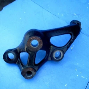 92 93 ACURA INTEGRA UPPER TOP AUTOMATIC TRANSMISSION TRANNY MOUNT BRACKET OEM - Picture 1 of 2