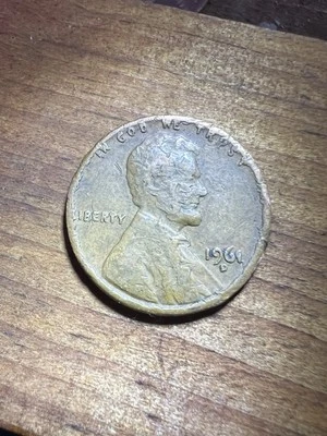 1961D Penny Coin Error multiple strike errors and l totally on Rim - Image 1 of 4