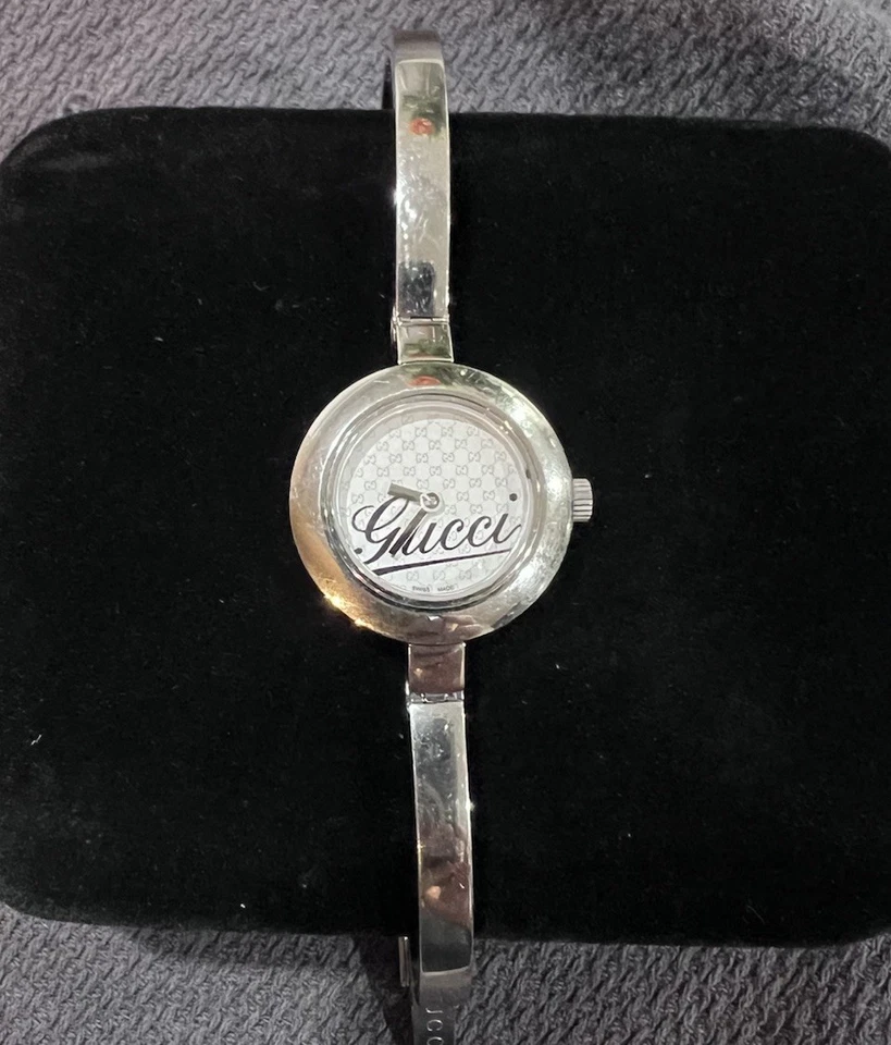 Autêntico relógio Gucci feminino pulseira modelo 105 feminino ETA Swiss Mov. - Imagem 1 de 4