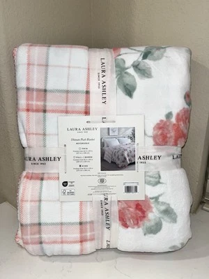 1-NWT LAURA ASHLEY VINTAGE PLAID AND FLORAL PRINT KING SIZE BLANKET - Image 1 of 4