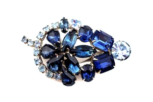 Vintage JULIANA D&E Brosche Silber Teller blau Strass Blattform - Bild 1 von 4