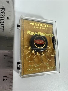 Peterbilt 18k Gold Plate Key Release Vintage New in Original Case 6 Key Capacity - Picture 1 of 8