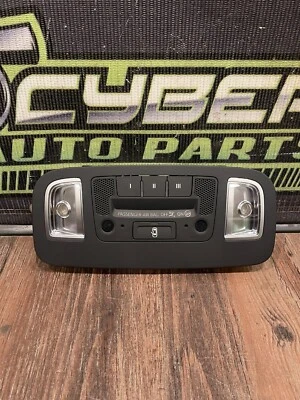 AUDI R8 2017-18 CONSOLA SUPERIOR DOMO CONJUNTO LÁMPARA FABRICANTE DE EQUIPOS ORIGINALES 8V7 947 135 M Foto 1 de 4