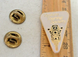VENTURE TOURING SOCIETY ~ 2 ~ SPILLA CRAVATTA MOTO - Foto 1 di 3