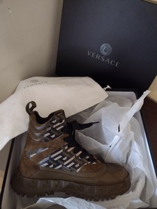 Las mejores ofertas en Botines Versace superior de cuero para hombres | eBay