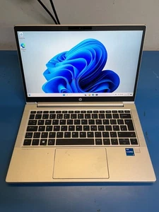 HP ProBook 430 G8 i5-11th GEN 8GB RAM 256GB SSD WIN11 FAULTY TRACKPAD SPARES K24 - Picture 1 of 10