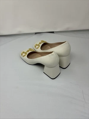 Sandalias Gucci Horsebit para mujer de cuero blanco talla US 7 Foto 1 de 4