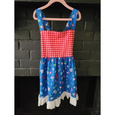 WildFlowers size 10 Red white and blue tunic sleeveless top  - Image 1 of 4