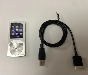 Reproductor de música digital Sony Walkman NW-S644 MP3 8 GB lenguaje JP blanco probado - Imagen 1 de 8