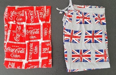 Lote de 2 BOTELLAS DE COCA-COLA Y COCA DE COLECCIÓN Union Jack Hombres Pijama Pantalones de Salón PEQUEÑOS Foto 1 de 4