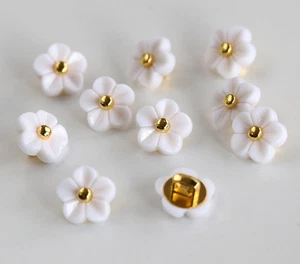 50PCS 11Mm (0.42 Inch) Flower Buttons for Sewing White Color Blouse Shank Button - Picture 1 of 4
