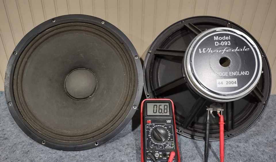 2x WOOFERS WHARFEDALE D-093 15"-8Ω-WOOFERS-PAR-OHM Y AUDIBLEMENTE PROBADO-BIEN EMBALADO Foto 1 de 4