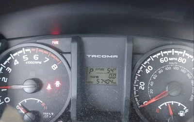 Tacoma OE 2016-2017 velocímetro calibre grupo 57 k millas Toyota Foto 1 de 4