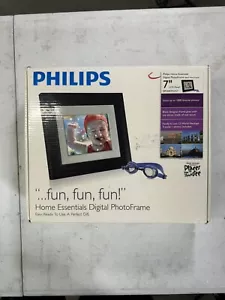 Philips Home Essentials Digital LCD Picture Frame 7”Black Frame SPF3007D/G7 - Picture 1 of 6