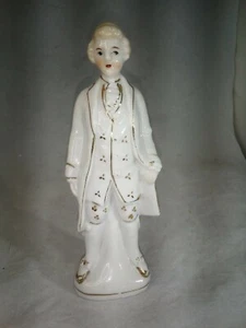 Vintage Colonial Red Letter Japan 7.75" Figurine - Picture 1 of 5