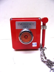 NOS Heavy Duty Cutler Hammer Emergency Stop Button - Picture 1 of 3