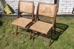Vintage Pair of Rattan Folding Dining Chairs Mid Century Modern Wooden 60s/70s - Picture 1 of 23