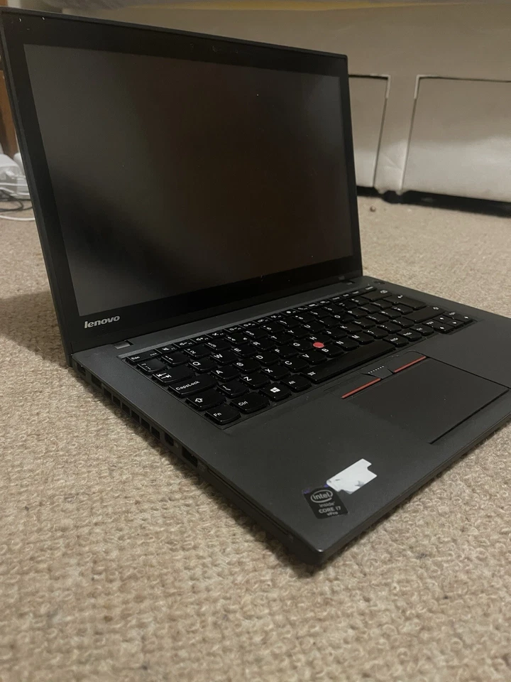 Lenovo Thinkpad 8ram,256gb itel i7,5th gen  - Image 1 of 4