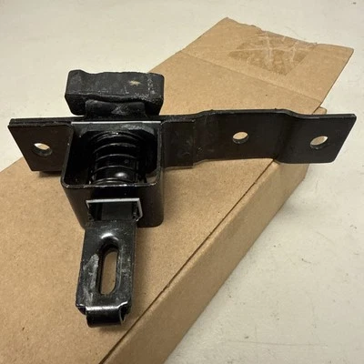 GENUINE GM CHEVROLET S10 1994-2004 15647474 Tailgate Hatch Latch Right  GMC. Foto 1 de 4