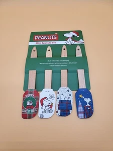 Peanuts New 2021 Best Brands Christmas Snoopy Mini 4pk Silicone Spatula Set - Picture 1 of 10