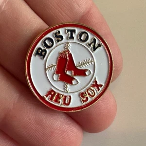 Vintage Boston Red Sox Round Enamel Lapel Pin – Red Socks Logo MLB - Picture 1 of 3