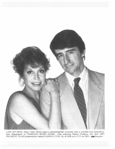 MARY TYLER MOORE, SAM WATERSTON, FINNEGAN BEGIN AGAIN, 8 x 10 FILMSTILL - Bild 1 von 1