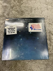 WILLIE NELSON - STARDUST - ORIGINAL 1978 US COLUMBIA LP in SHRINK w/HYPE STICKER - Bild 1 von 6
